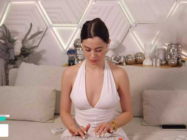 Taanni's BongaCams profile