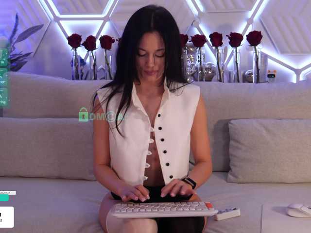 Taanni live cam on BongaCams