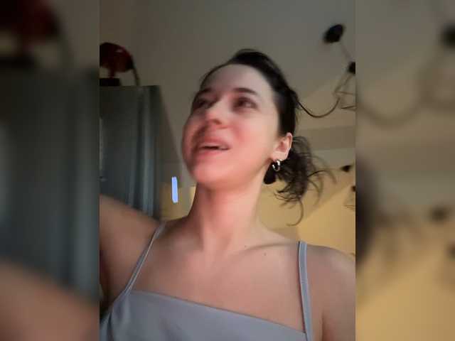  Taanni chat room