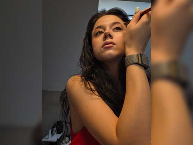 go to chat with Taanni