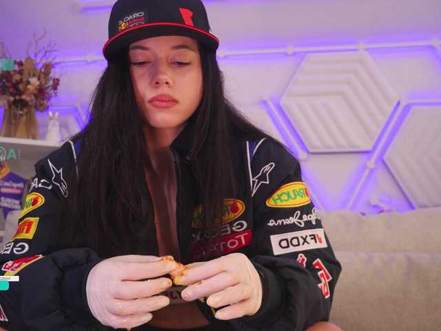 Live трансляция Taanni - Runet.cam