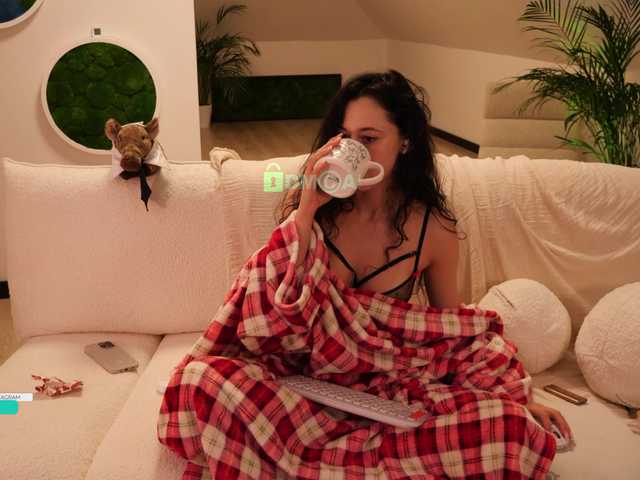 Taanni live webcam show