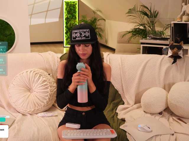 Taanni live cam on BongaCams