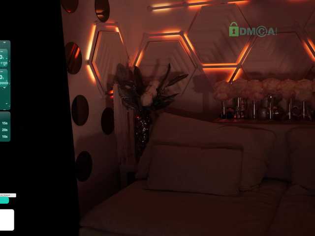 go to chat with Taanni