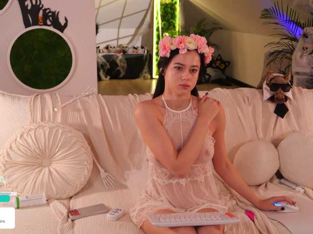 Taanni live cam