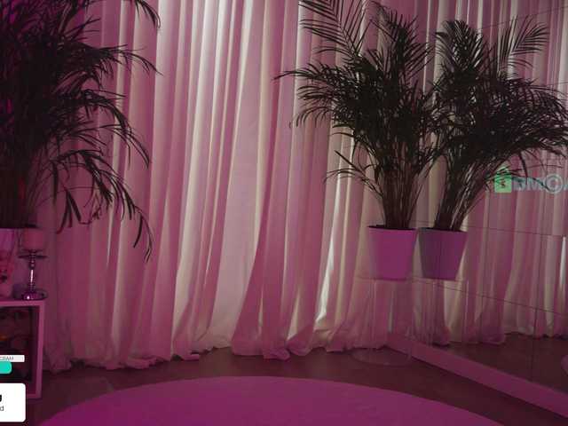  Taanni chat room