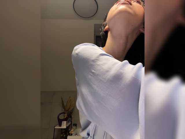 Taanni live cam