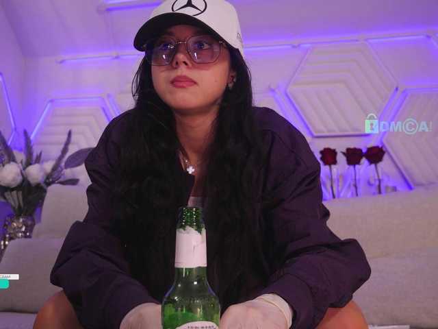 Taanni live cam on BongaCams