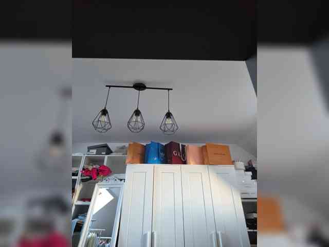 Модель: Taanni