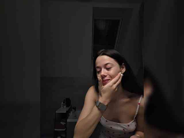 Taanni Live Webcam on BongaCams