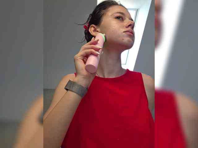 Taanni Live Webcam on BongaCams