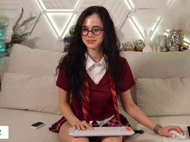 Модель: Taanni