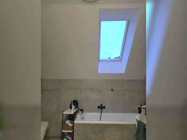 Модель: Taanni