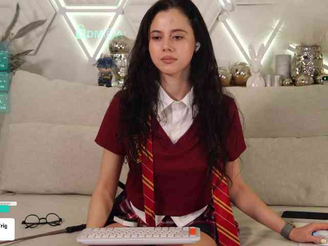 Модель: Taanni