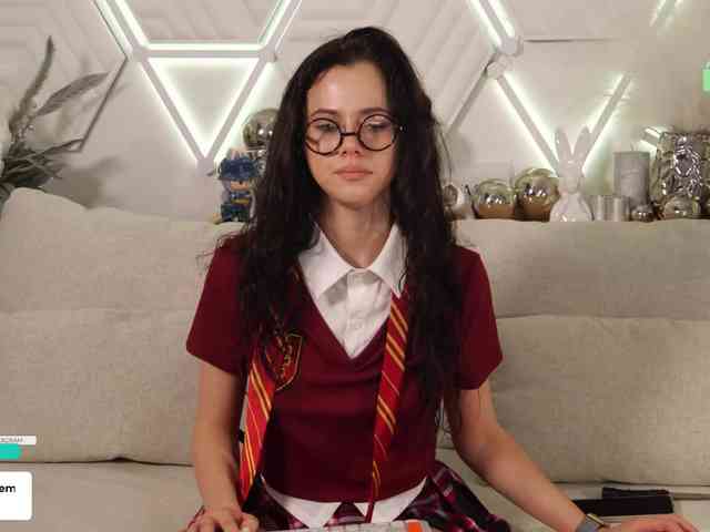 Модель: Taanni