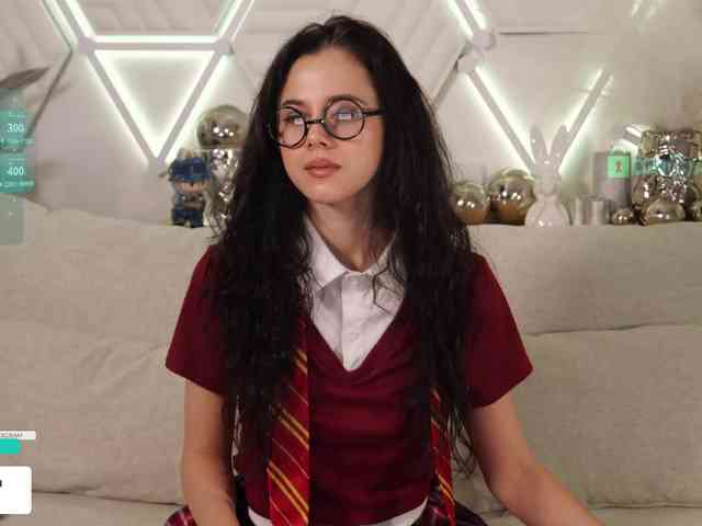 Модель: Taanni