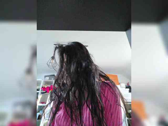 Модель: Taanni