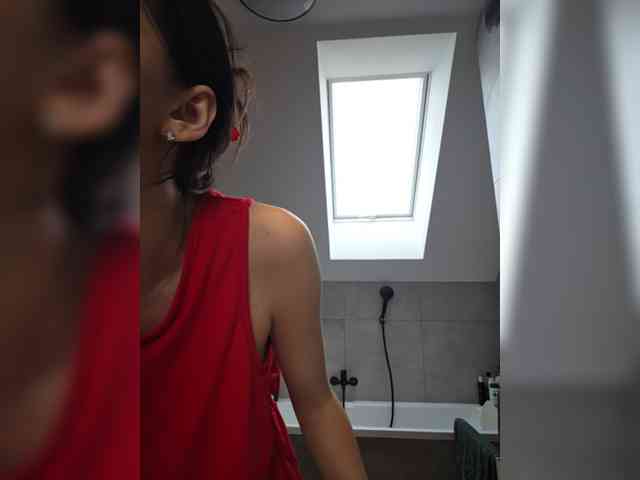 Модель: Taanni