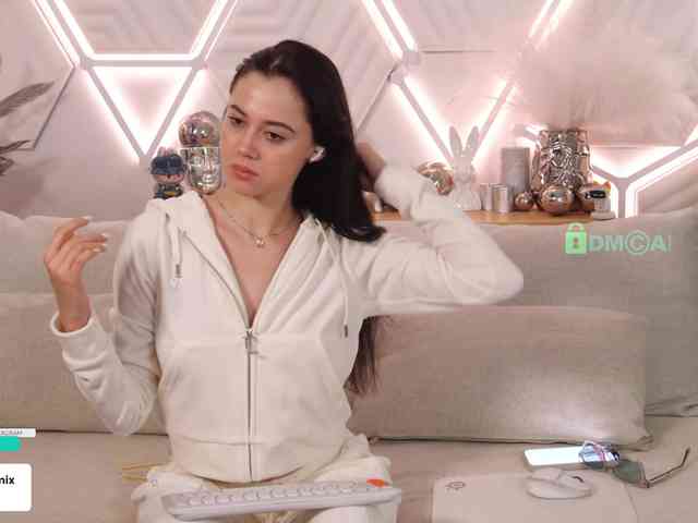 Модель: Taanni