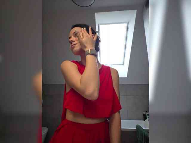 Модель: Taanni