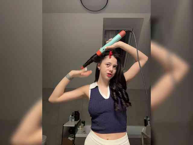 Taanni Live Webcam on BongaCams