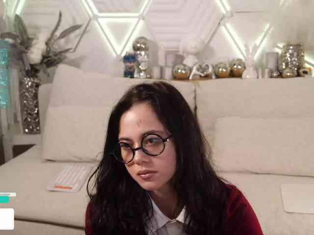 Модель: Taanni