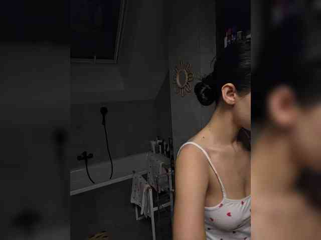 Taanni Sex Cam Show