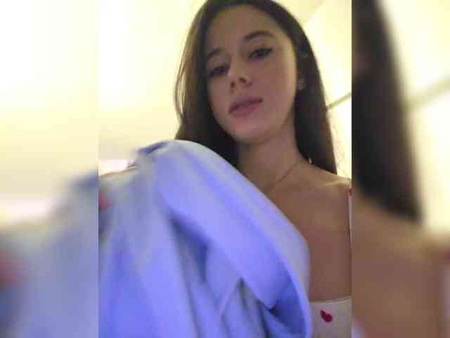 Модель: Taanni