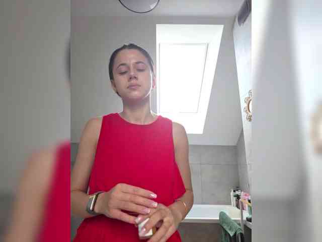 Модель: Taanni