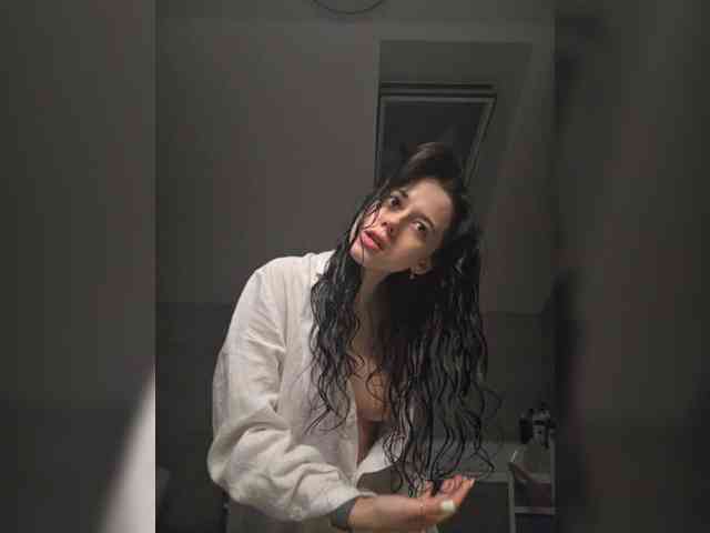 Taanni Live Webcam on BongaCams