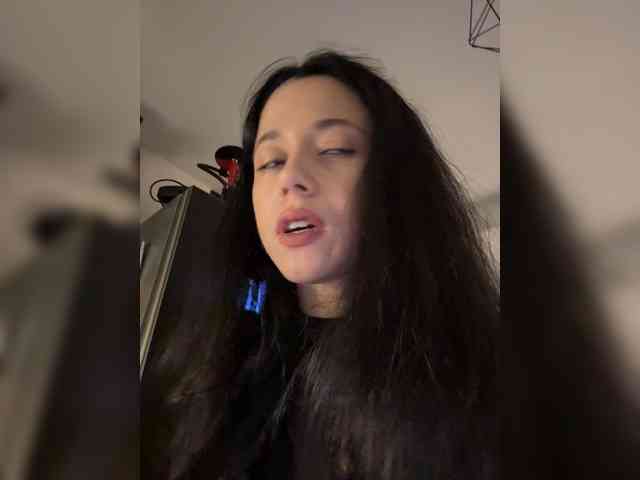 Модель: Taanni