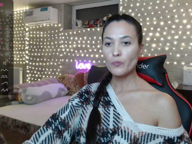Marina4Love live cam on BongaCams