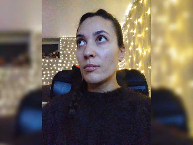 le modèle Marina4Love est en webcam porno dans un show sur le site bongacams, il possède les tags suivants: White/Caucasian,Brunette,Trimmed