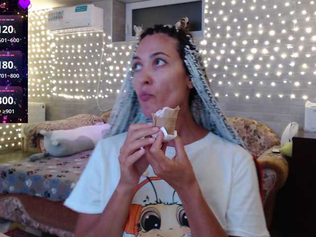 Marina4Love live cam on BongaCams