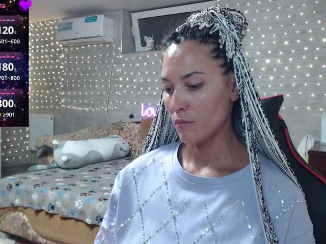 Marina4Love live cam on BongaCams