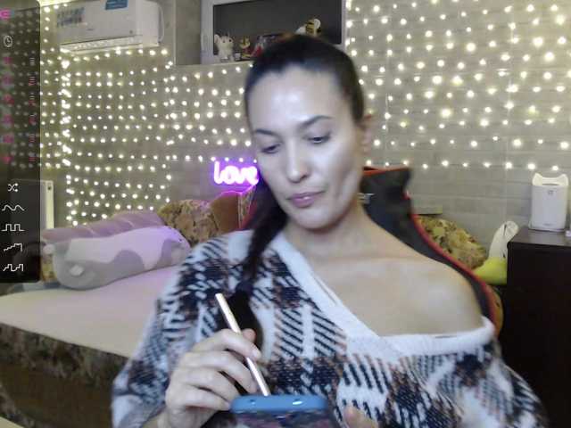Marina4Love live cam on BongaCams