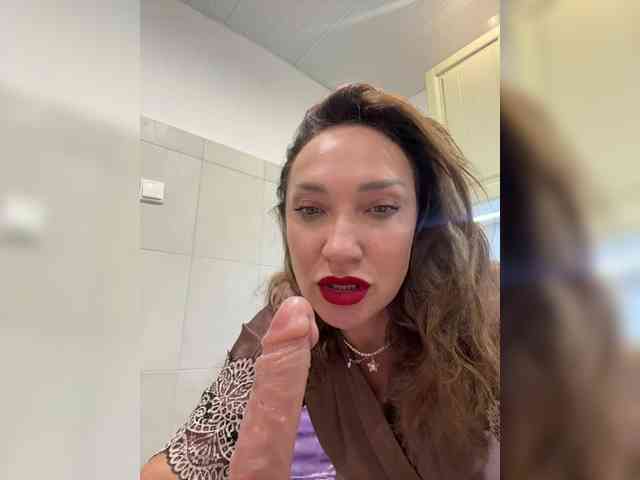 Miss_Stella webcam