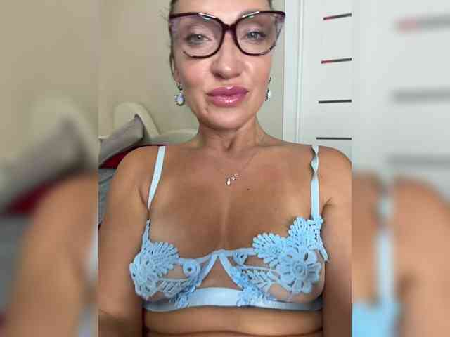 Stella888 Sex Cam Show