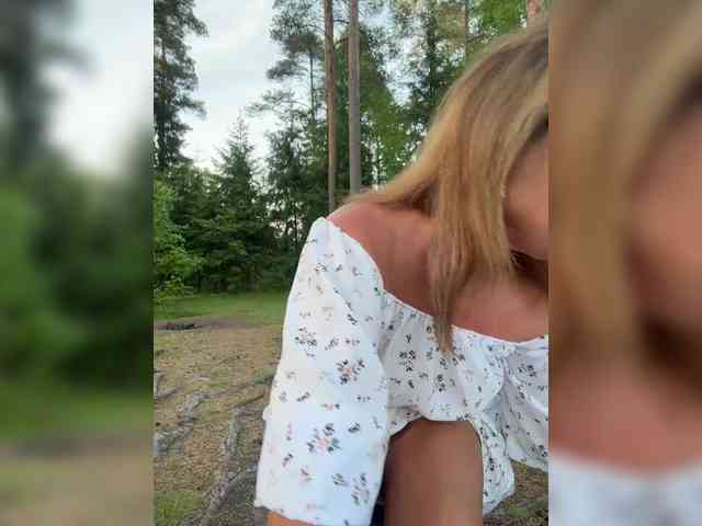 Miss_Stella webcam