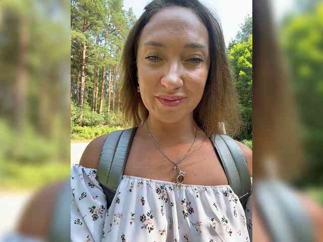 Miss_Stella webcam