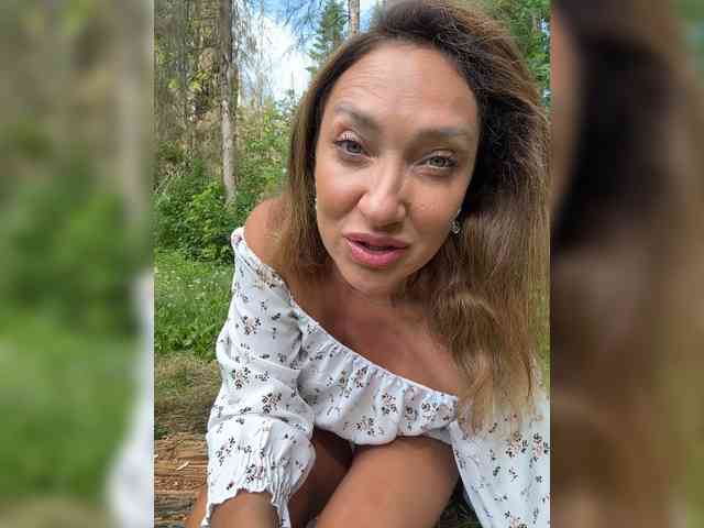 Miss_Stella webcam