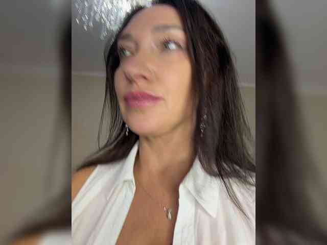 Miss_Stella webcam