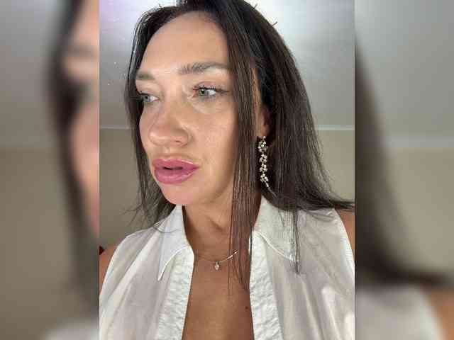 Miss_Stella webcam