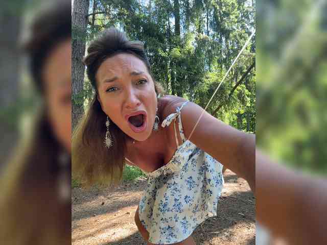 Miss_Stella webcam