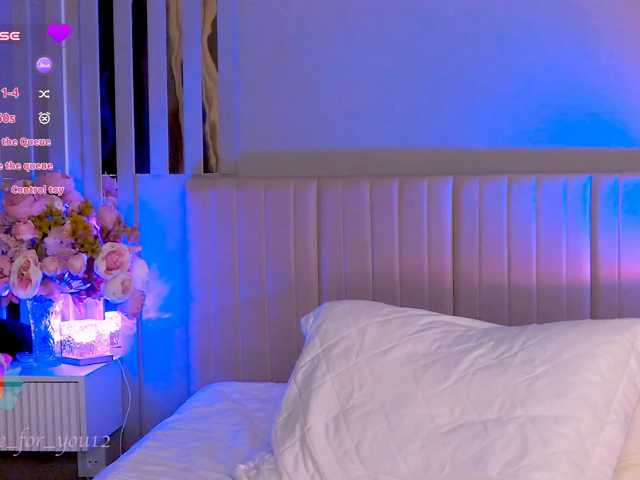 Marisa12 live cam on BongaCams