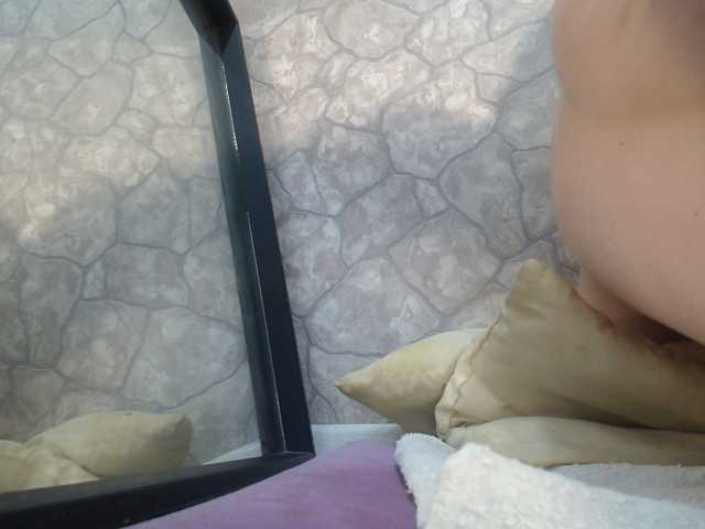 DIRTY-WH0RE live cam preview