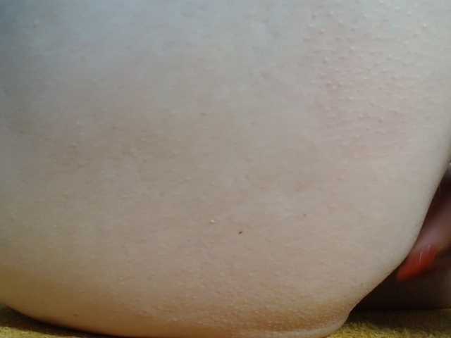 Alida-2 live cam on BongaCams