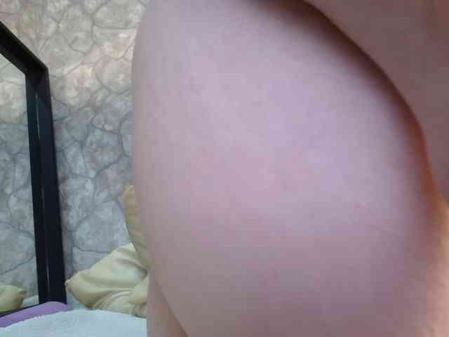 DIRTY-WH0RE webcam