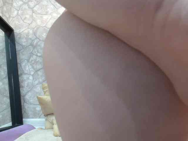 DIRTY-WH0RE webcam