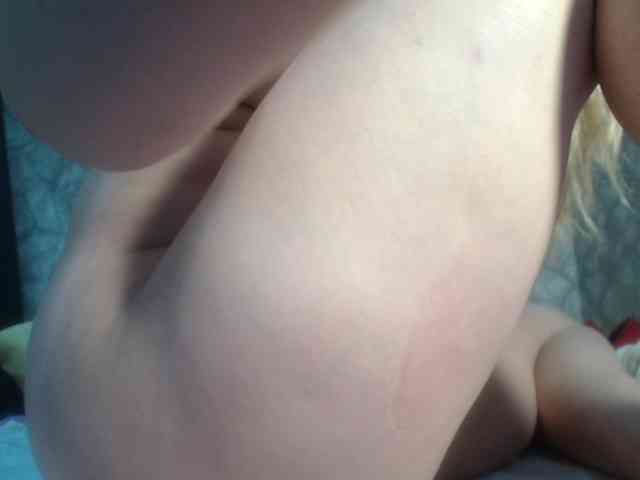DIRTY-WH0RE webcam